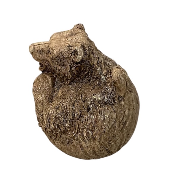 Sculpted Grizzly Bear, Lion Tan & Black Stripes Carved Wax African Safari Candle - Picture 8 of 8